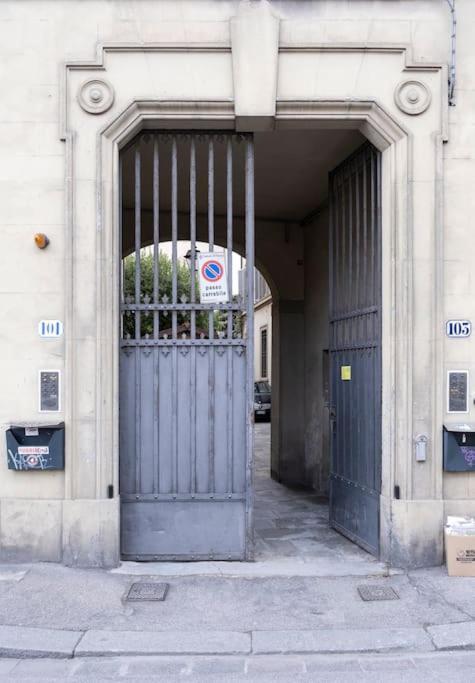 D/t Elegant & Spacious Flat 2' Walk Train Station Apartamento Florencia