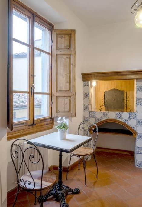 Apartamento D/t Elegant & Spacious Flat 2' Walk Train Station *