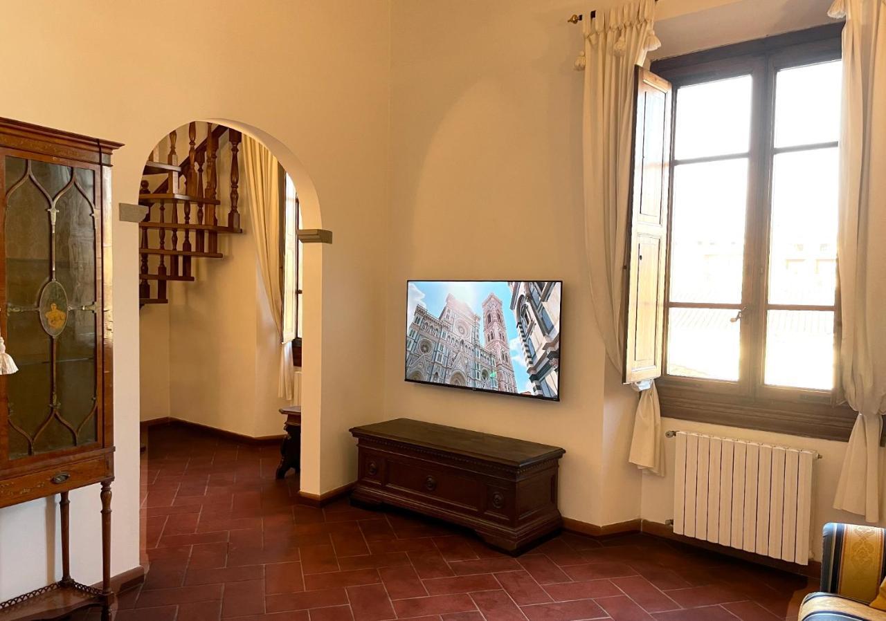 D/t Elegant & Spacious Flat 2' Walk Train Station Apartamento *